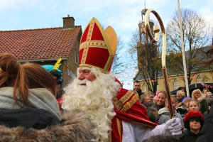 Sinterklaas is in Arum!